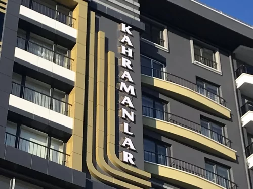 isiksiz-cephe-yazisi-6